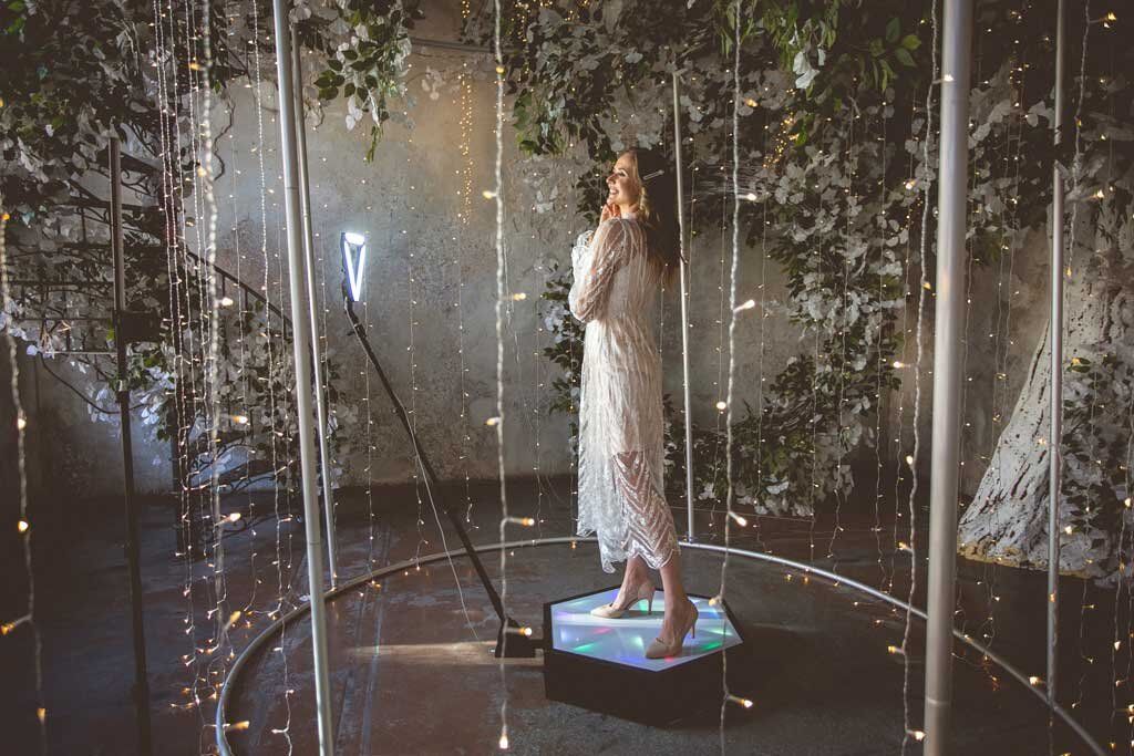 360 Photo Booth Massachusetts: Powerful & Fun Experience Photo Booth Rental