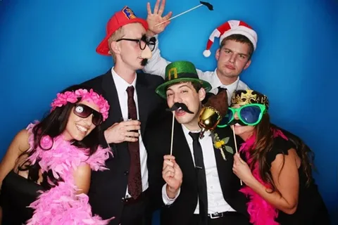 Photo Booth with Props MA: Your Event’s Fun Factor, Delivered i 2